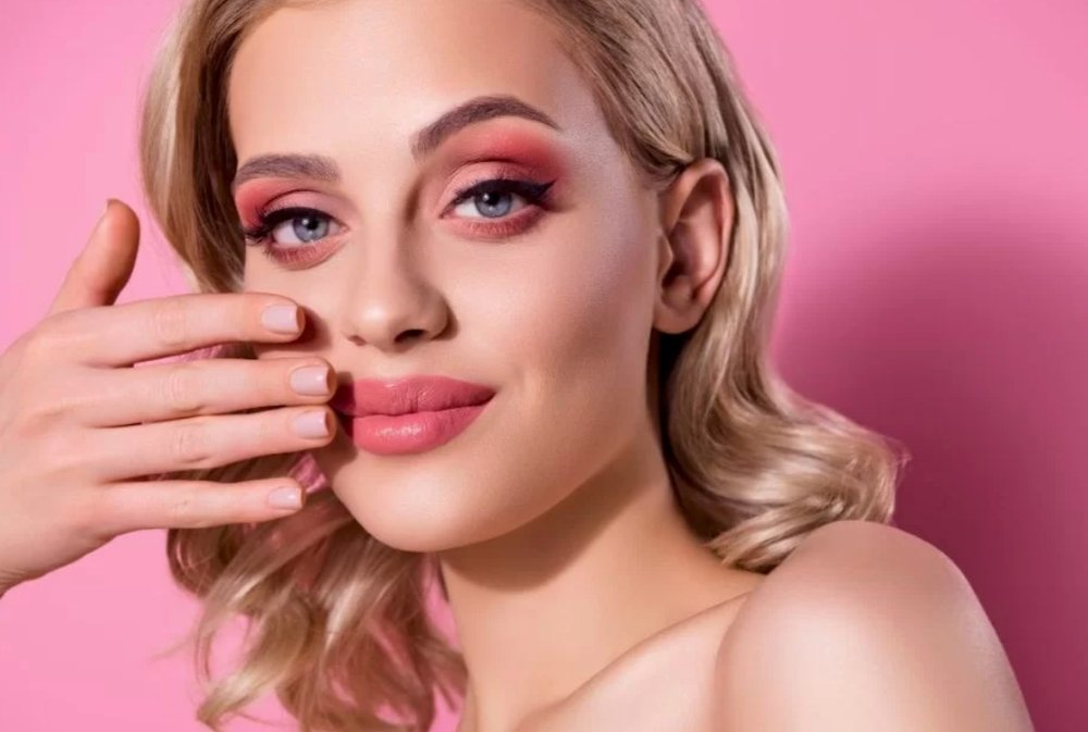 Skincare: confira cinco cuidados para ter uma pele de Barbie